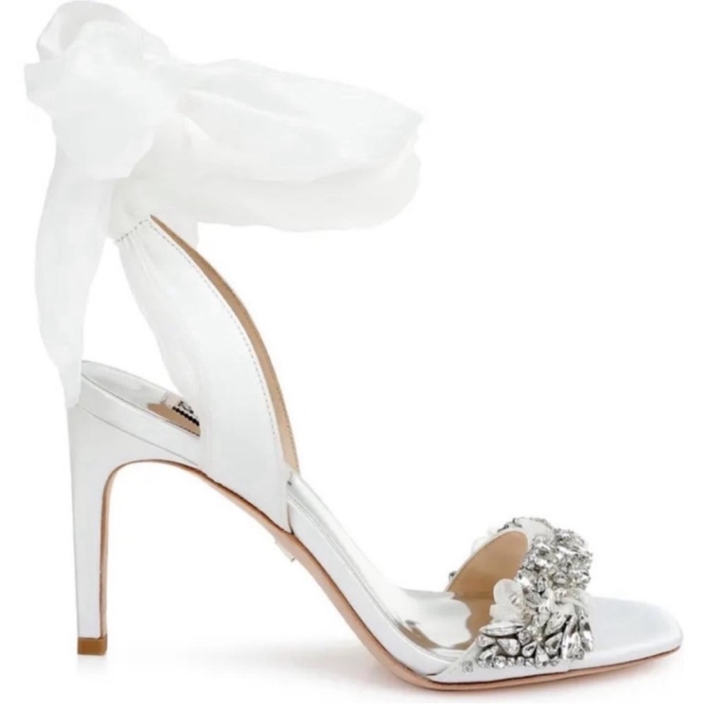 Badgley Mischka Bobby Sandal Size
9.5 $245